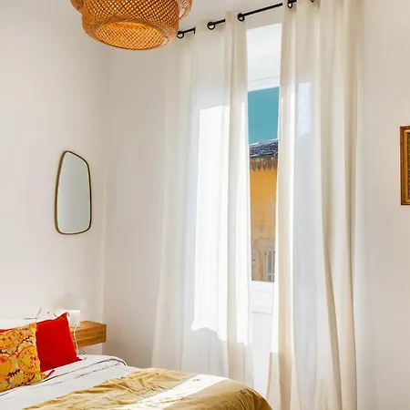 Lägenhet Casa Bianca Charme & Vue Au Coeur Derbalunga *